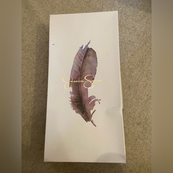 Jessica Simpson boots - Picture 2 of 3